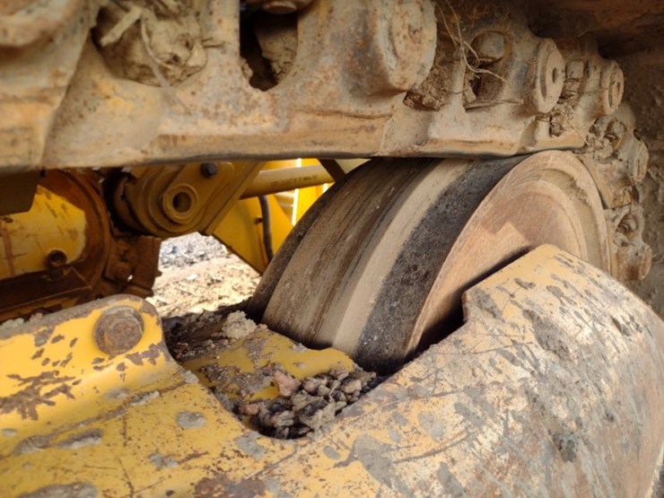 caterpillar-963k-image-37