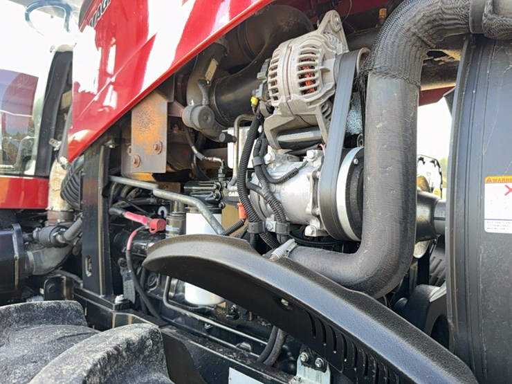 case-ih-magnum-335-image-89