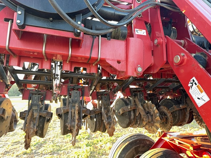 case-ih-1240-image-100