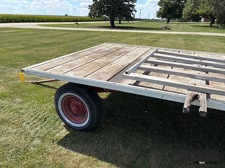 8'x15'-hay-rack-on-running-gear-image-13