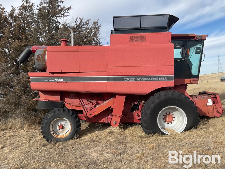 1991-case-ih-1660-image-4