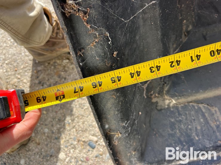 unload-auger-hopper-image-10