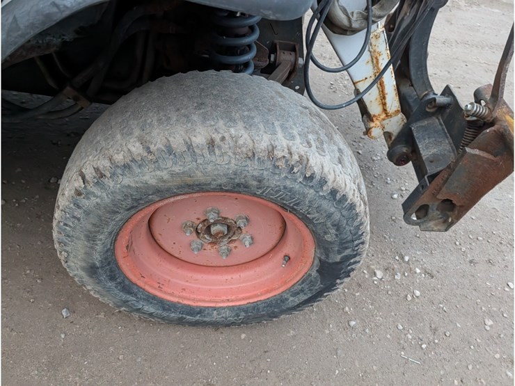 2009-bobcat-5600-toolcat-image-7