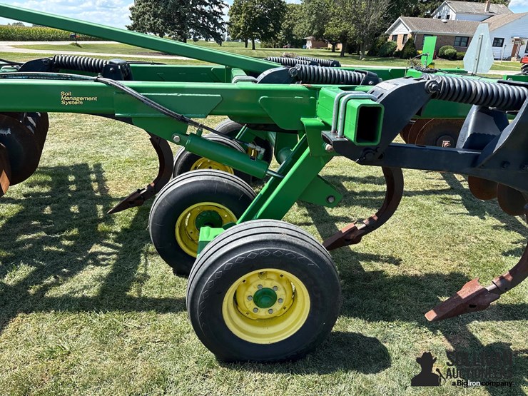 2011-john-deere-512-image-11