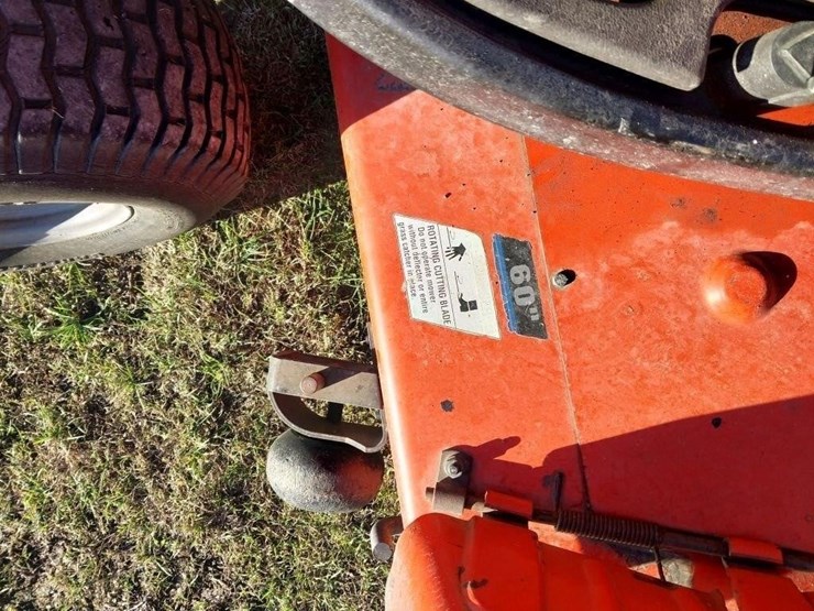 simpliity-legacy-lawn-tractor-60"-image-6