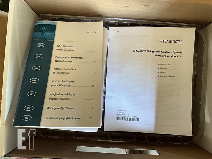 2021-trimble-ez-guide-250-image-4