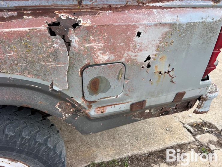 8'-truck-bed-box-farm-use-trailer-image-15