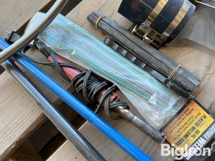 pallet-of-farm-&-shop-tools-image-12