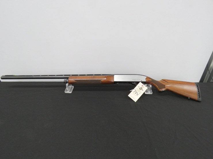 winchester-european-1500-xtr-semi-auto-12-gauge-shotgun-image-1
