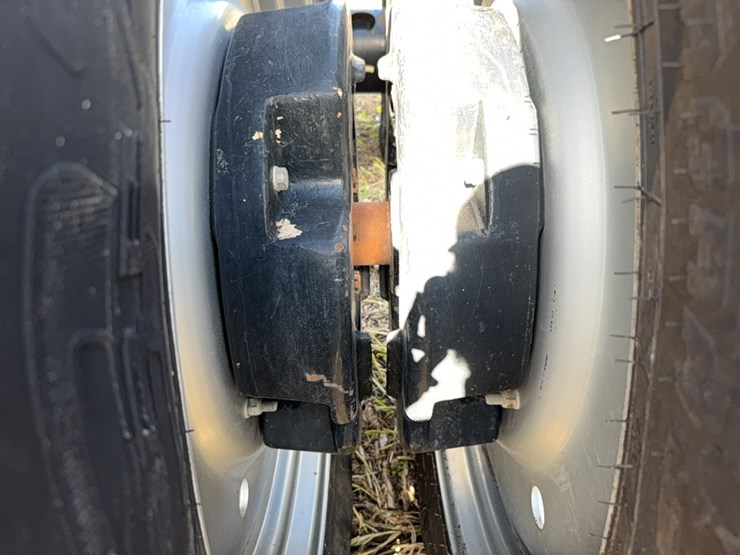 case-ih-magnum-335-image-70