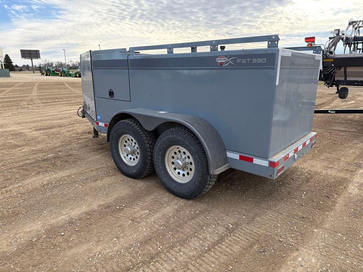 2020-thunder-creek-fuel-trailer-image-3