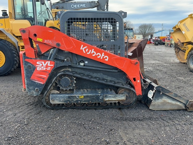 kubota-svl65-2-image-5