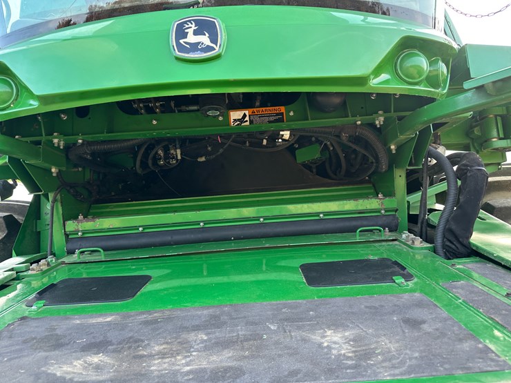 2015-john-deere-s680-image-30