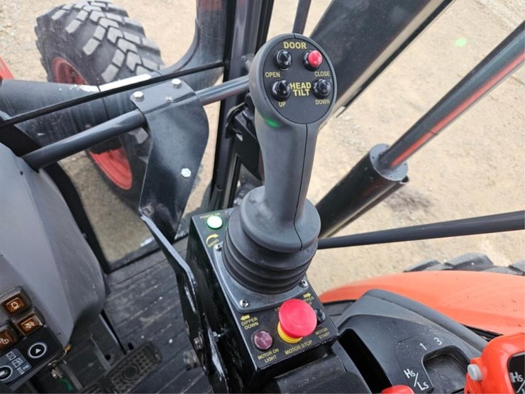 kubota-m6s-111-image-60