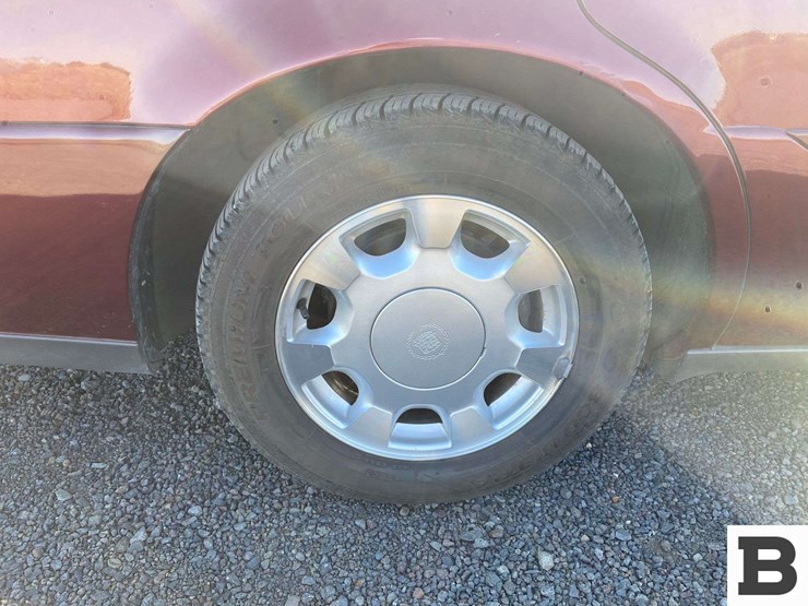 2000-cadillac-deville-sedan-image-20