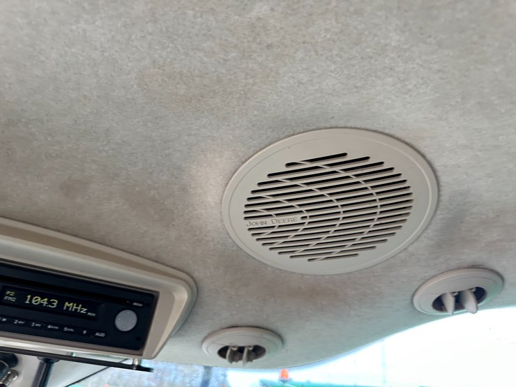 2015-john-deere-s680-image-81