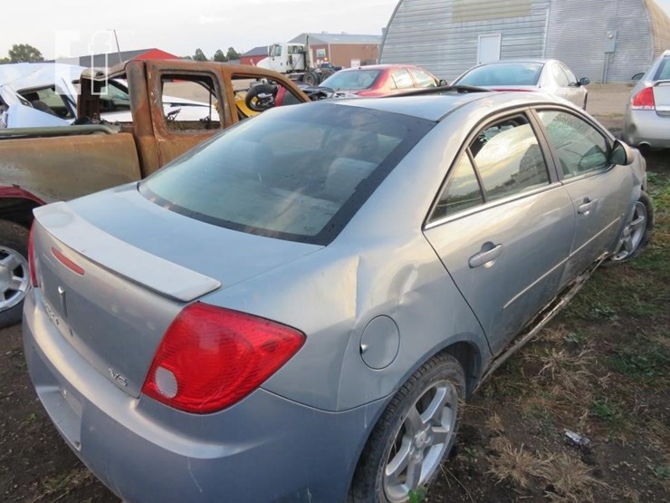 2007-pontiac-g6-image-4