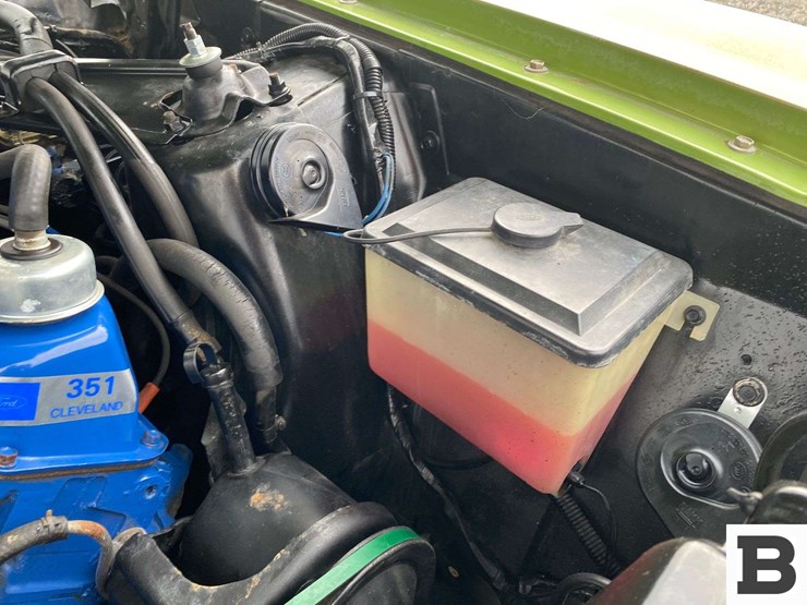 1972-ford-mustang-grande-hardtop-image-39