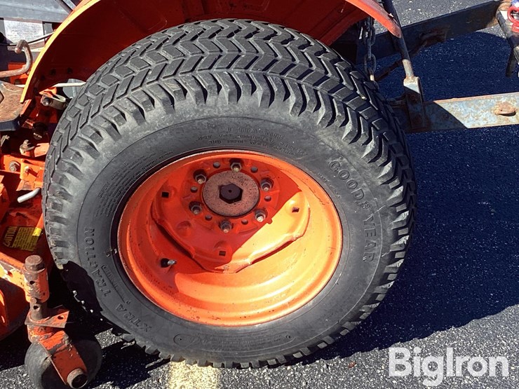 kubota-b7100hsd-image-17