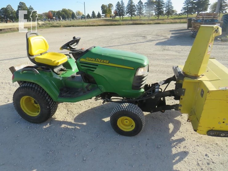 john-deere-x485-image-2