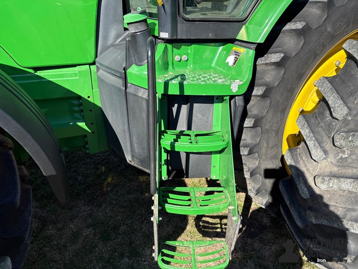 2012-john-deere-8335r-image-12