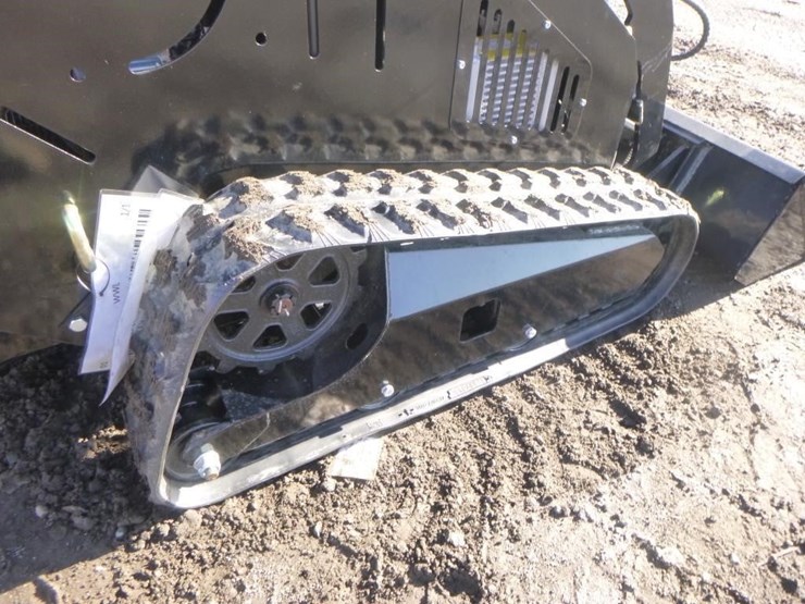 2025-mach-pro-mp-s310-skid-steer-track-loader-image-18