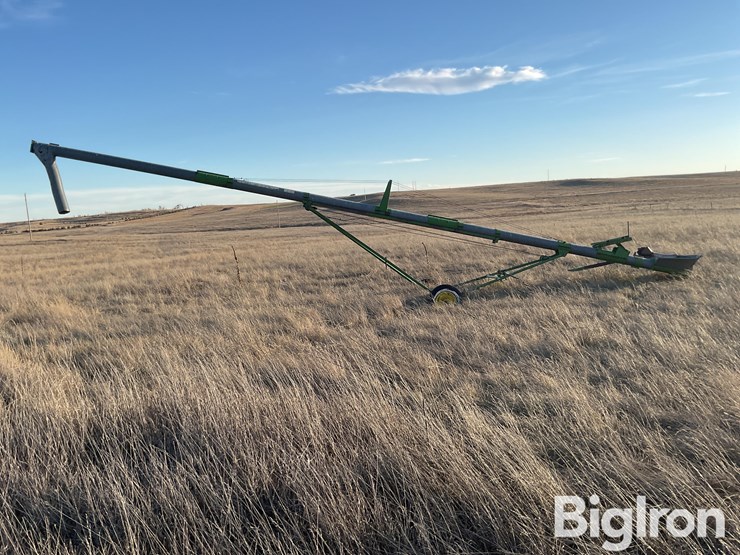 john-deere-8-image-4