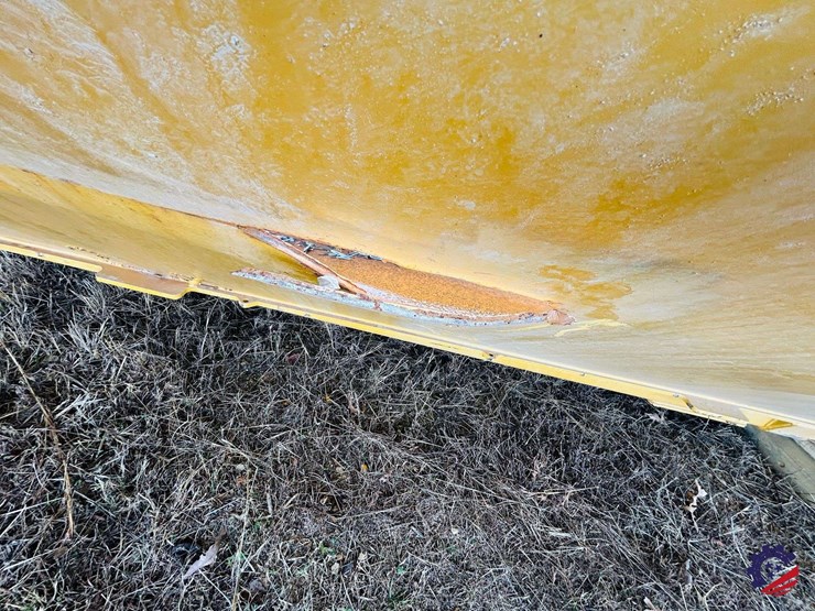 caterpillar-745-image-24