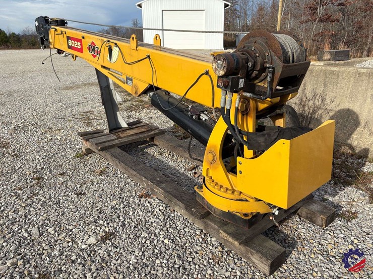 2008-imt-6025-image-3