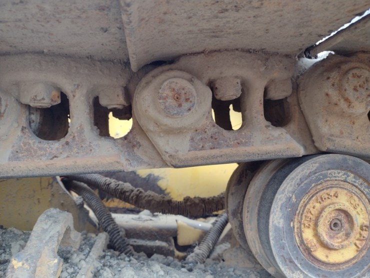 caterpillar-14-image-46