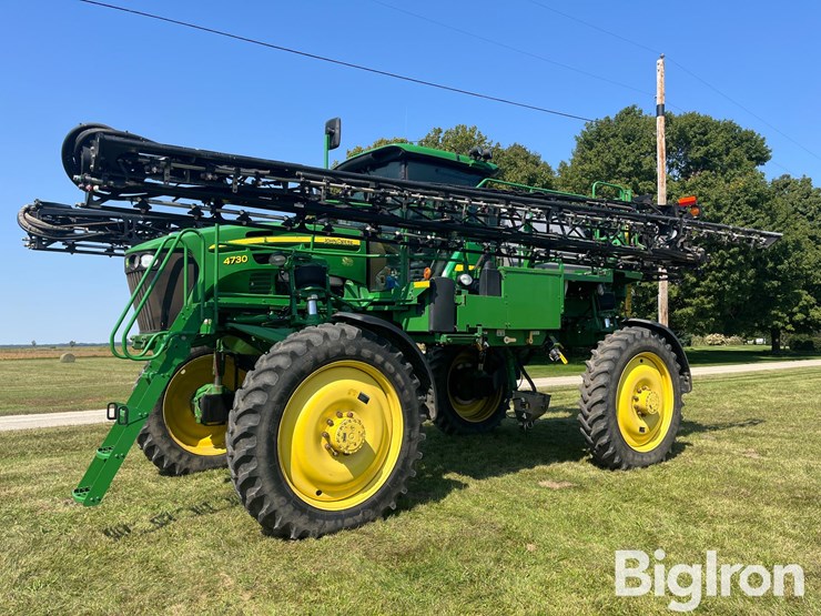 2010-john-deere-4730-image-1