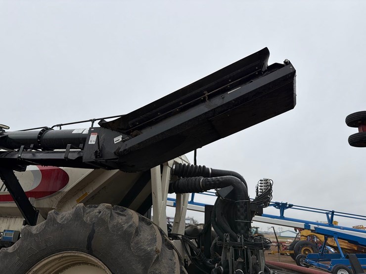 2016-bourgault-3320-66-image-84