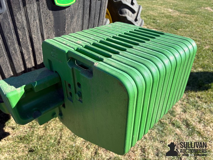 2012-john-deere-8335r-image-19