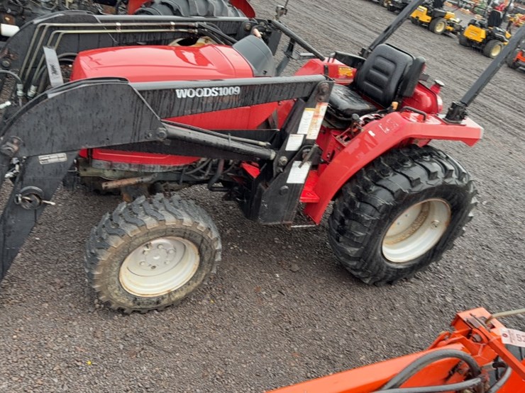 mahindra-2615-image-10