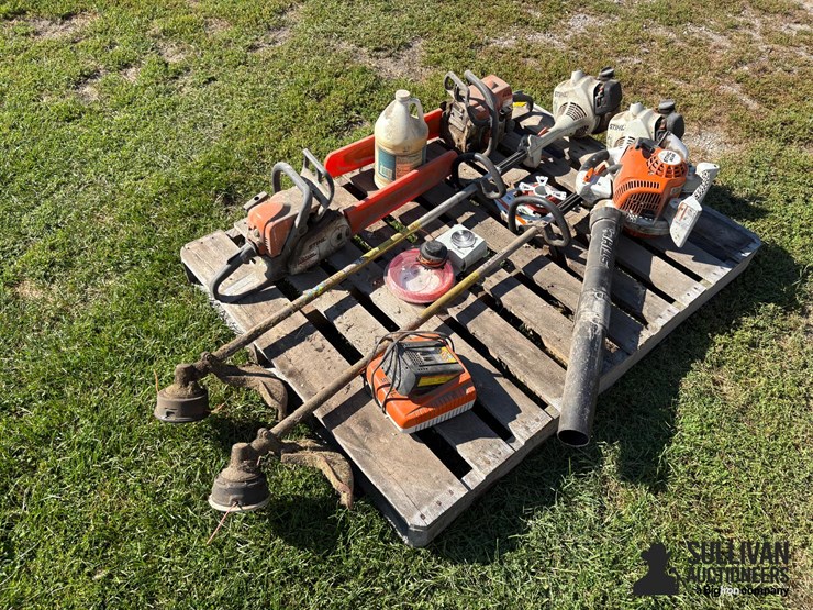 misc-pallet-of-gasoline-stihl-tools-image-5