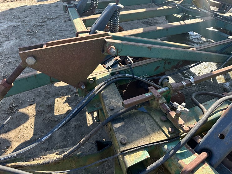 john-deere-724-image-38