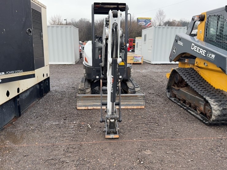 2023-bobcat-e26-image-2