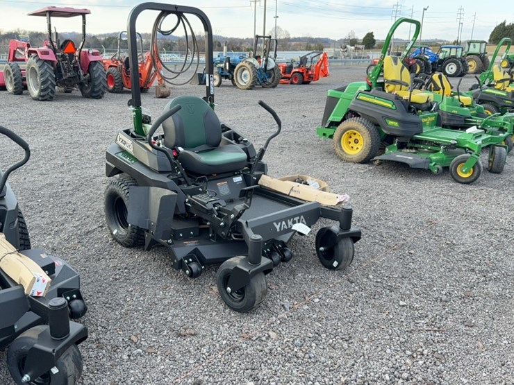 #3081-•-yakta-yxr-120-zero-turn-lawn-mower-image-3