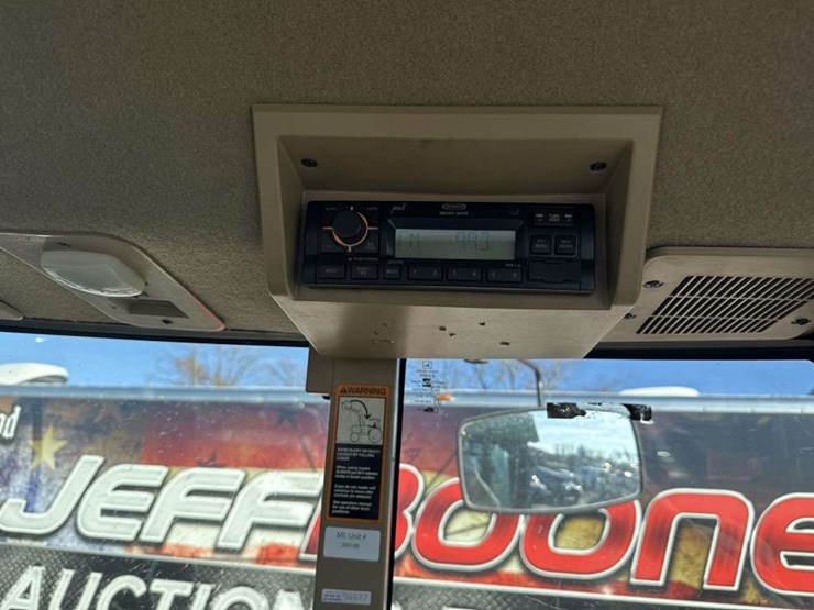 john-deere-7610-image-22