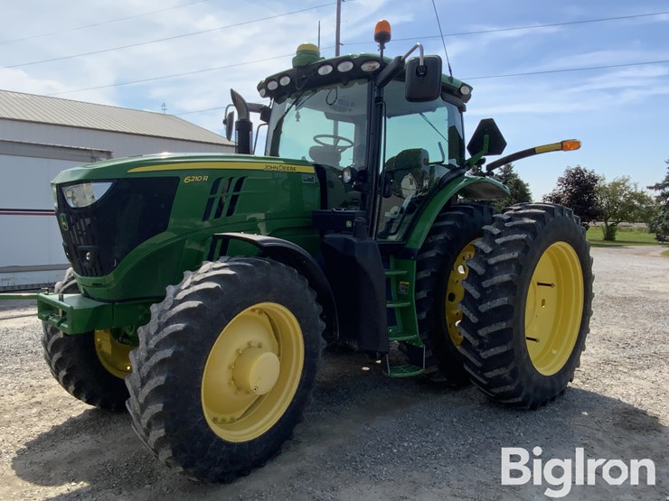 2014-john-deere-6210r-image-1