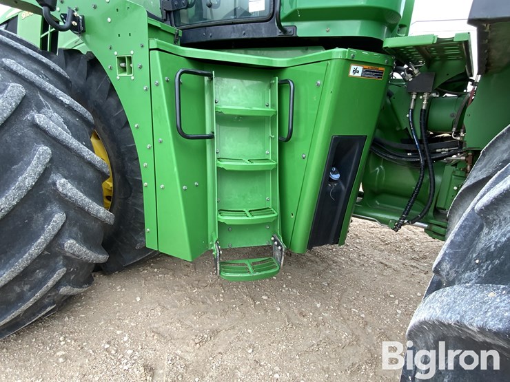 2015-john-deere-9370r-image-11