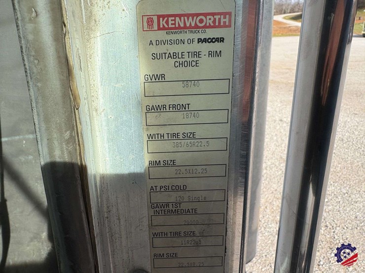 2009-kenworth-t800-image-99