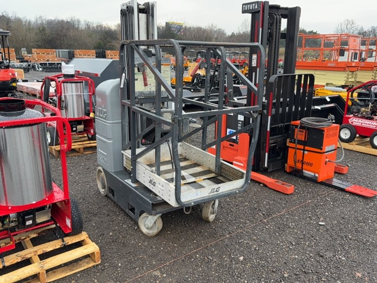 2007-jlg-20mvl-image-2