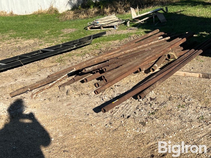pallet-of-2-2.5"-pipe-image-7
