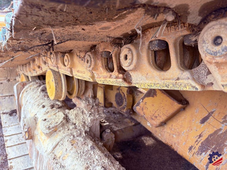 2019-caterpillar-d6t-xw-image-24