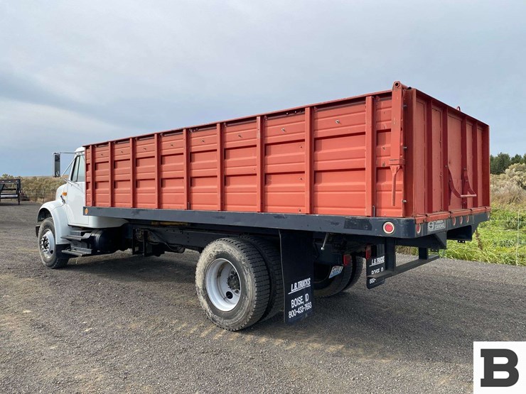 1992-international-4900-image-4