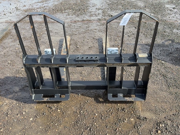 #2016-•-trubilt-48"-skid-steer-pallet-forks-image-2