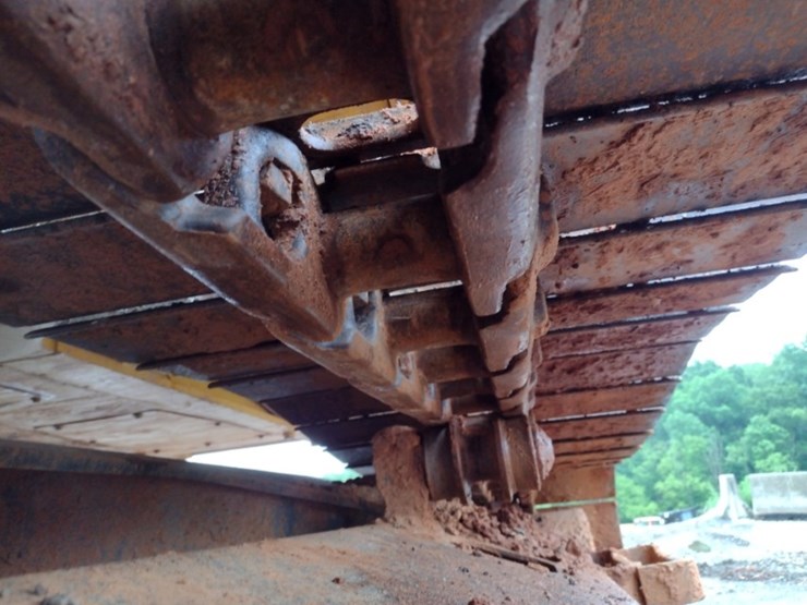 komatsu-pc240-lc-11-image-40