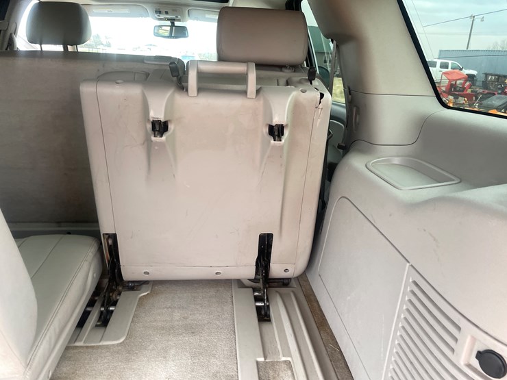 2010-gmc-yukon-image-73