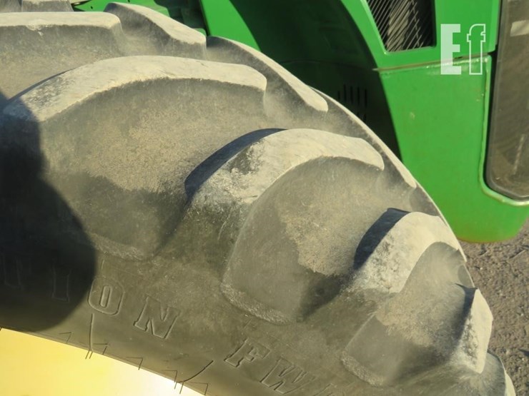 2006-john-deere-8330-image-3